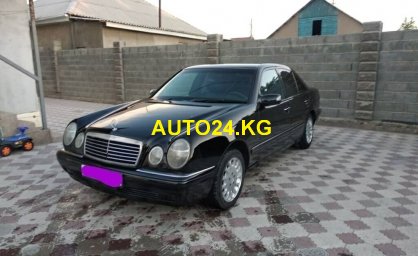 Mercedes-Benz E 230 Mercedes-Benz E 230