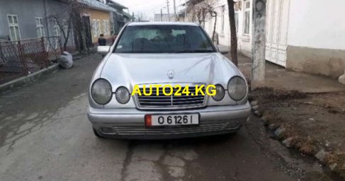 Mercedes-Benz E220