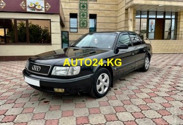 Audi 100