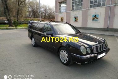 Mercedes-Benz E240 Mercedes-Benz E240