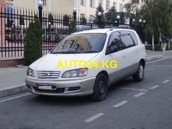 Toyota Ipsum