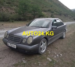 Mercedes-Benz E 220 Mercedes-Benz E 220
