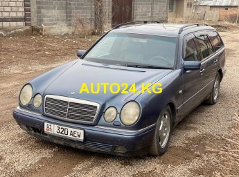 Mercedes-Benz E320