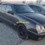 Mercedes-Benz E200 3