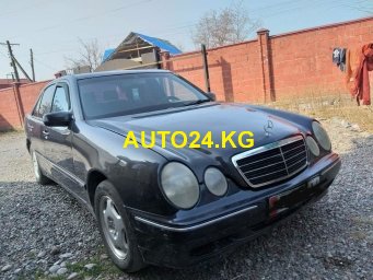 Mercedes-Benz E270
