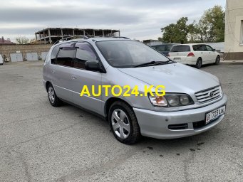 Toyota Ipsum