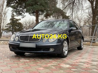 Mercedes-Benz E 320