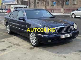 Mercedes-Benz E 320