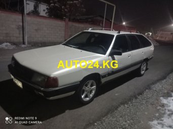 Audi 100