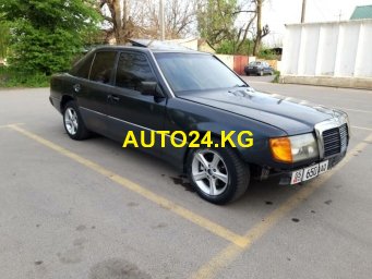 Mercedes-Benz E 230