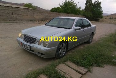 Mercedes-Benz E 220