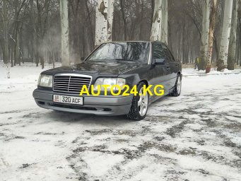 Mercedes-Benz E320