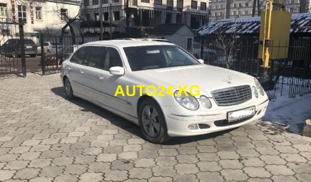 Mercedes-Benz E 320