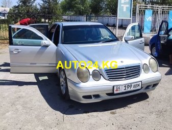 Mercedes-Benz E 220
