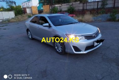 Toyota Camry 50 SE