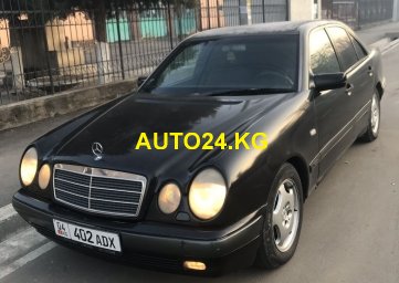 Mercedes-Benz E 200
