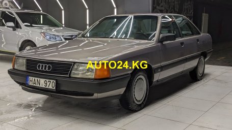 Audi 100 Audi 100