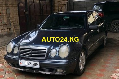 Mercedes-Benz E 320