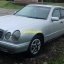 Mercedes-Benz E 290