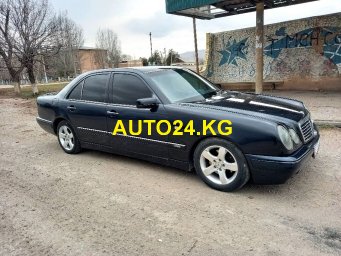 Mercedes-Benz E320