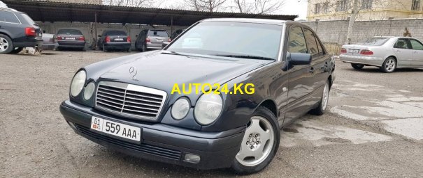 Mercedes-Benz E 230