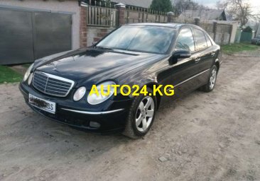 Mercedes-Benz E270