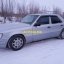Mercedes-Benz E220 1