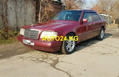 Mercedes-Benz E 320