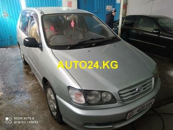 Toyota Ipsum