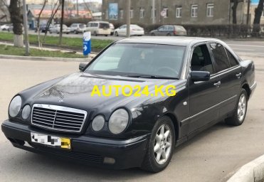 Mercedes-Benz E320