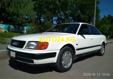 Audi 100