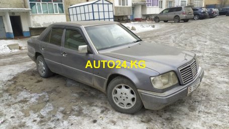 Mercedes-Benz E 220