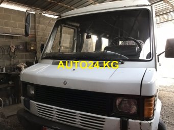 Mersedes-Benz Sprinter Mersedes-Benz Sprinter