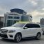 Mercedes Benz GL550 1