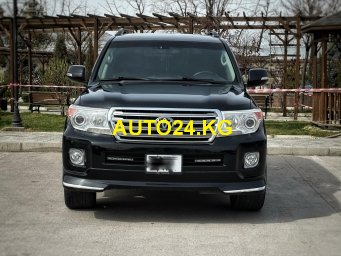 Toyota Land Cruiser 200